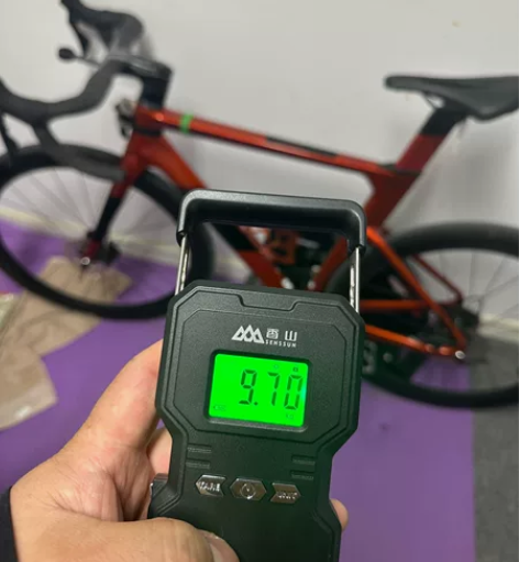 佳沃公路自行车，21年买的22年骑了一夏天...