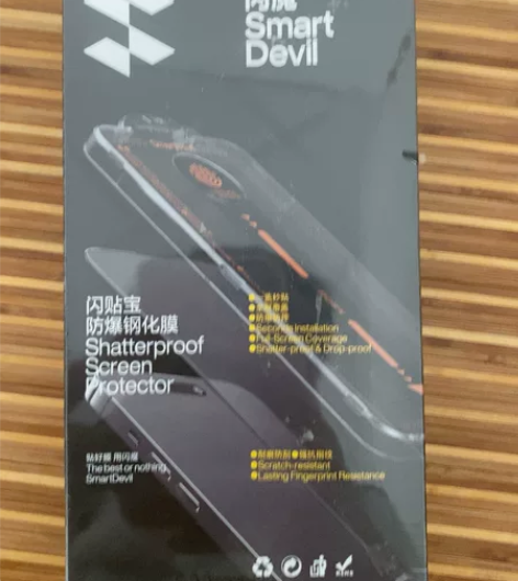 闪魔防爆钢化膜，全新未拆封。红米K70/K...