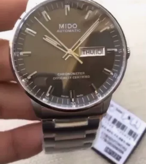 美度指挥官系列，自动机械男表，搭载西铁城机...