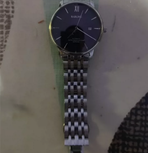 21年买的,单表一只,无其他东西。签收不退...