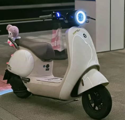 车况堪称极品的9号q85c 买车不到一个星...