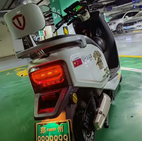 买自行车了 准备出掉台铃电动车长续航电动车...