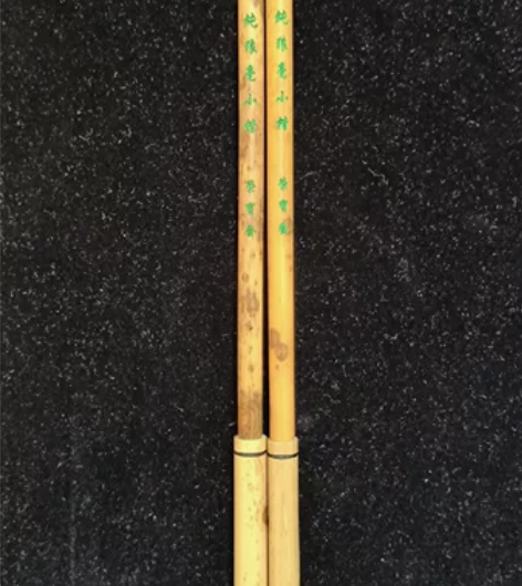 荣宝斋定制纯狼毫小楷。全品完好未使用，笔长...