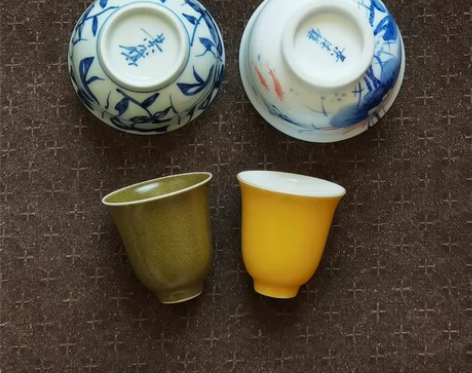 （打包价） 景德镇青花手绘刀字主人杯一只；...