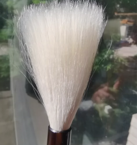 王一品斋毛笔，三号顶品亮雪秀颖，锋颖佳，弹...