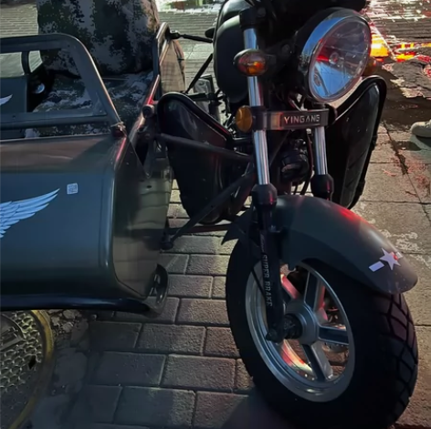 银钢200侉子护膝。 感兴趣的话点“我想要...