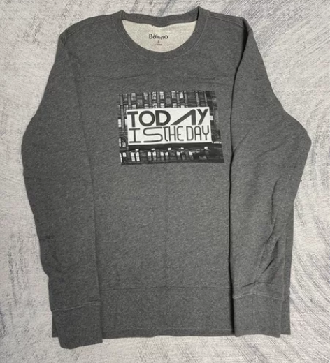 baleno 圆领卫衣 L码全新没穿过 正...