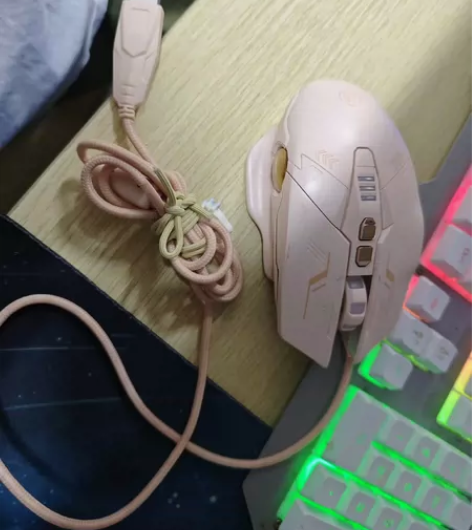 ??雷神（ThundeRobot）KG31...