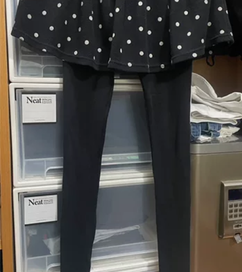 拉夏贝尔连裤裙 品牌:拉夏贝尔 颜色:黑色...