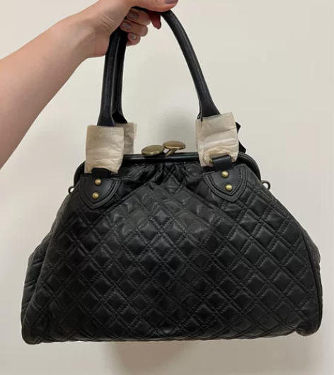 全新100%羊皮菱格女士手提袋，可手提可侧...