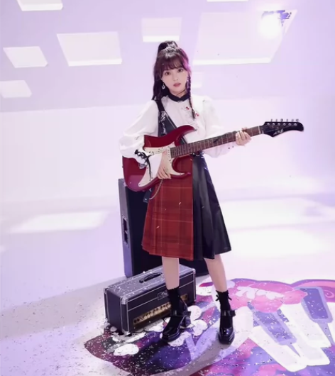 十三余小豆蔻儿[小乔音你心动 跳动音符-王...