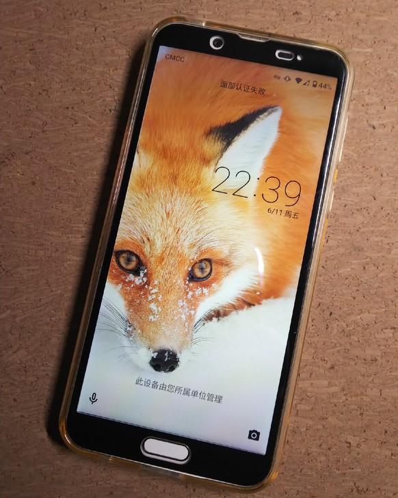 夏普SH-01L，SHARP AQUOS ...