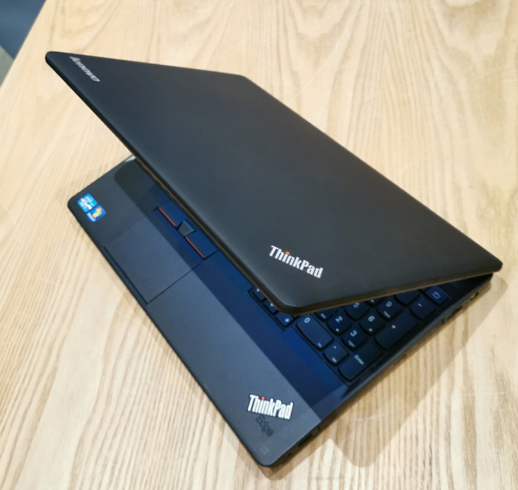 急出联想15寸笔记本i7四核  8g  固态