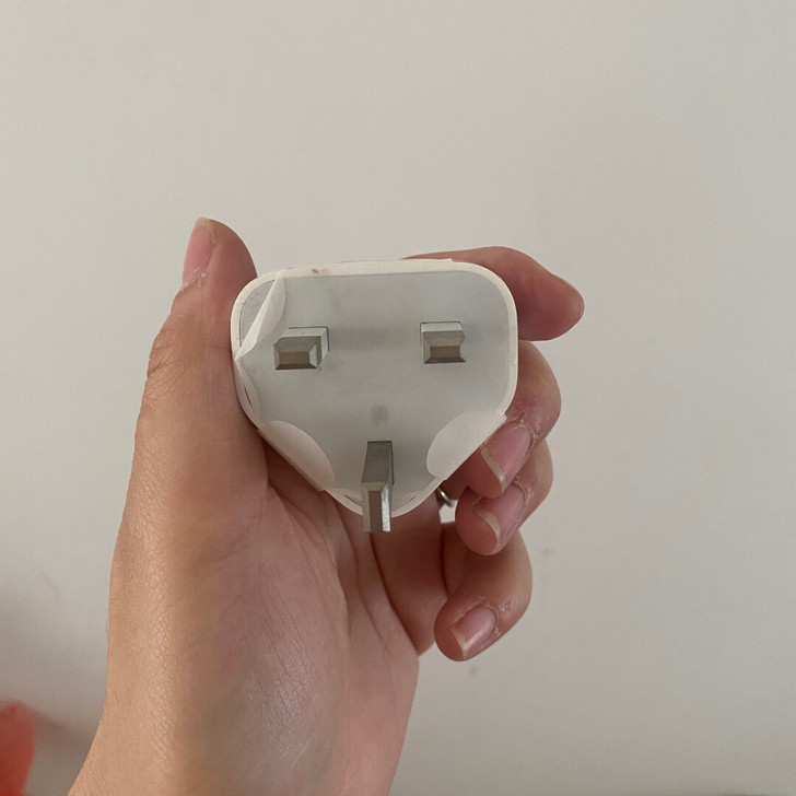 苹果原装港版充电头