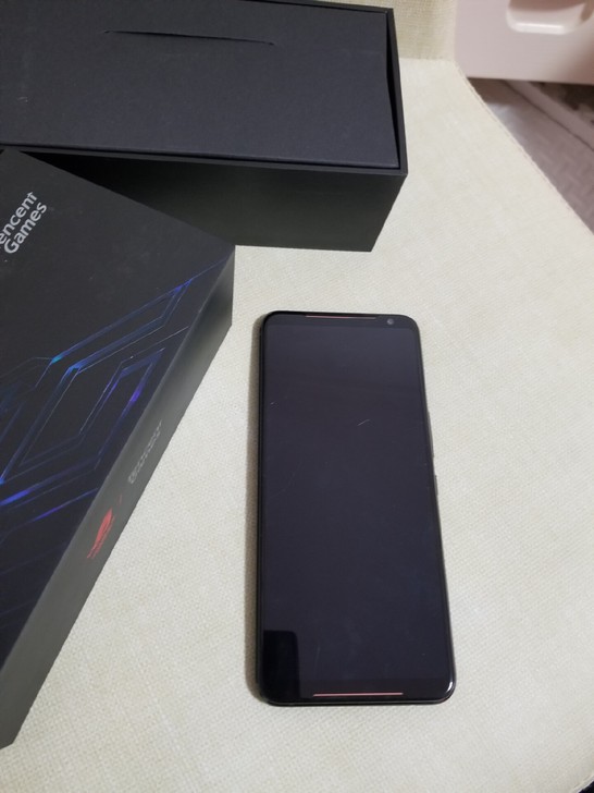 华硕rog2内屏裂不显示8+128