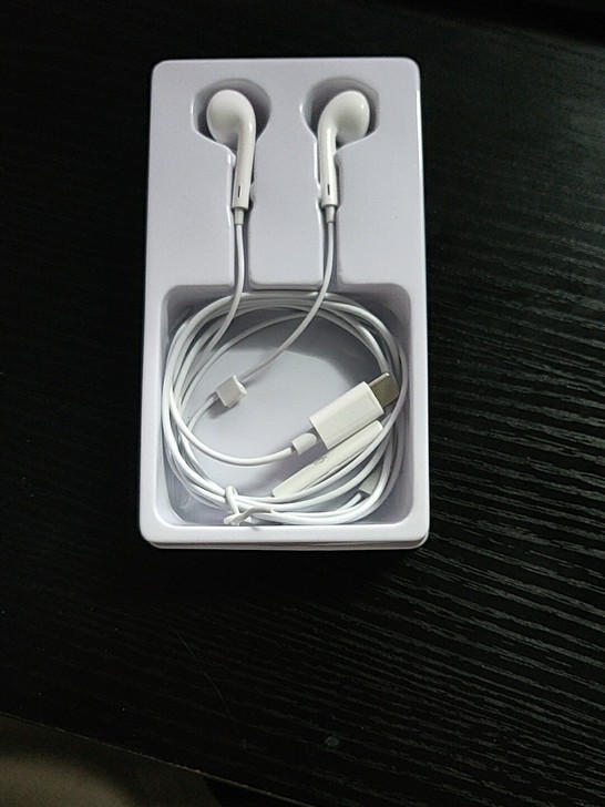 type-c有线耳机半入耳式手机 小米华为...