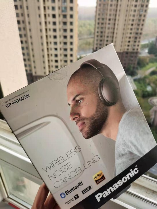 松下HD605头戴式耳机