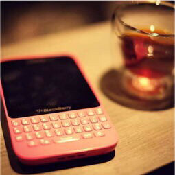 慢收黑莓q5 没有毛病到手可以用的，白色。...