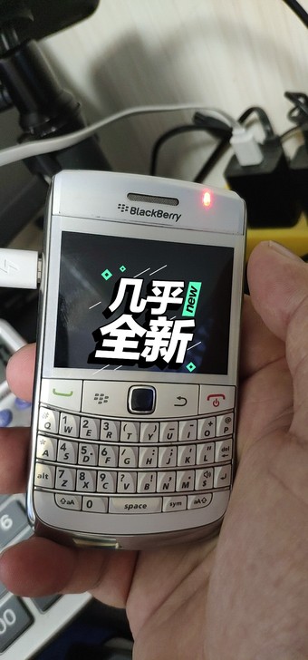 黑莓手机，当副机使用绝版，无任何暗病，手机...