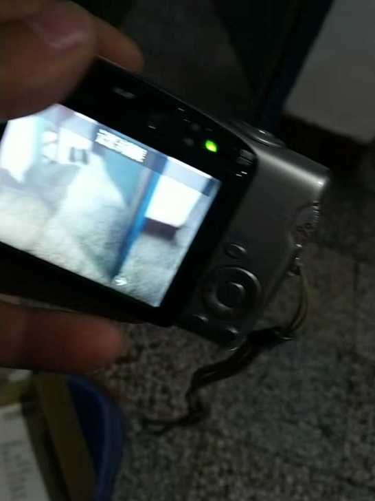 佳能IXUS800数码相机，包装说明书充电...