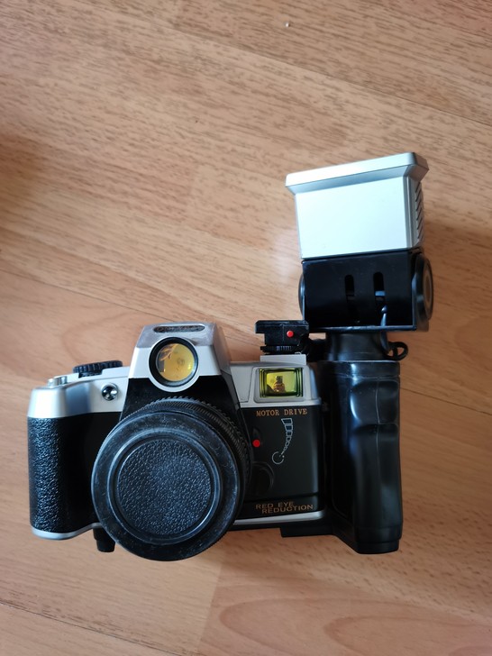 仿真照相机  好像真的可以拍照   不包邮