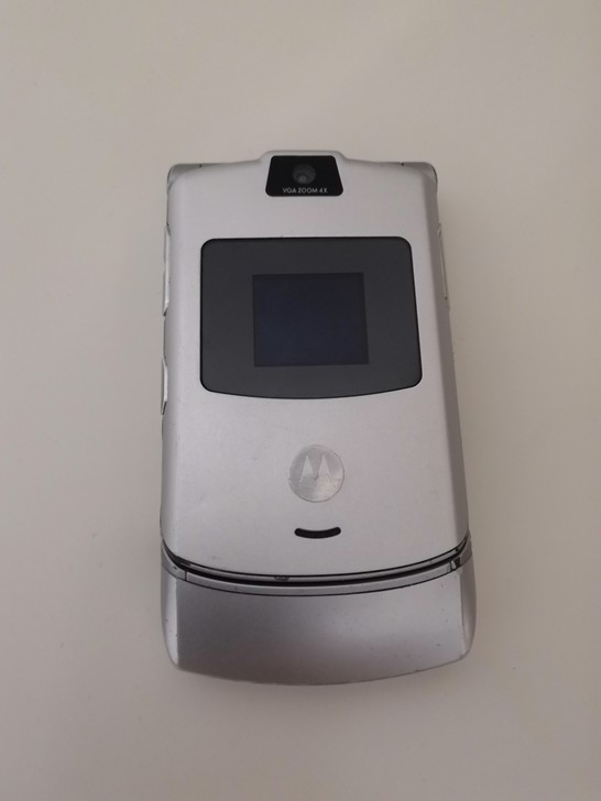 手机 翻盖手机 摩托罗拉 MOTOROLA...