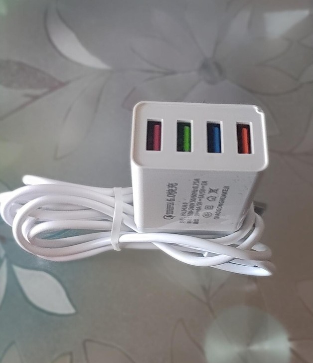 清库存！包邮快充充电头手机/ipad多孔充...