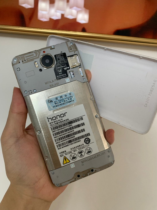 闲置手机，如图，功能全部没问题