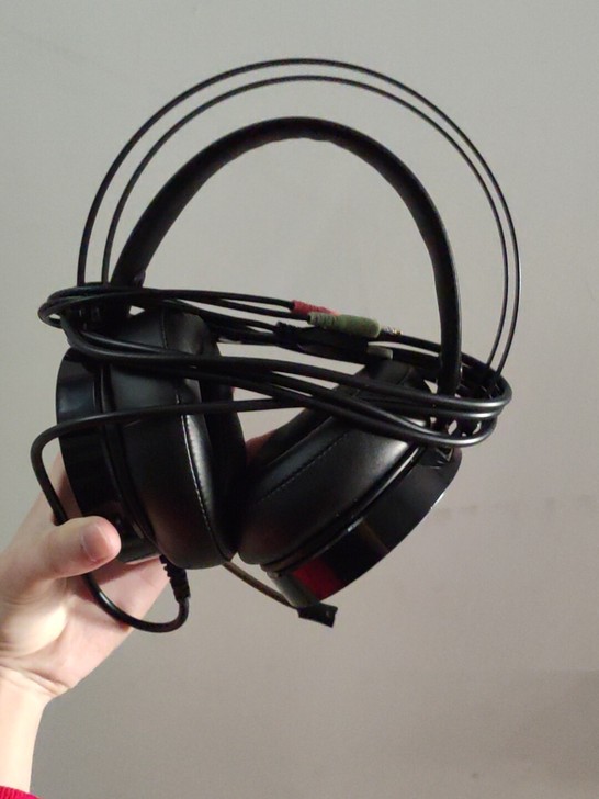 达尔优EH722钻石版耳机，各功能正常。