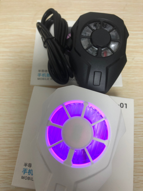 L01新款半导体手机散热器全新未拆封  有...