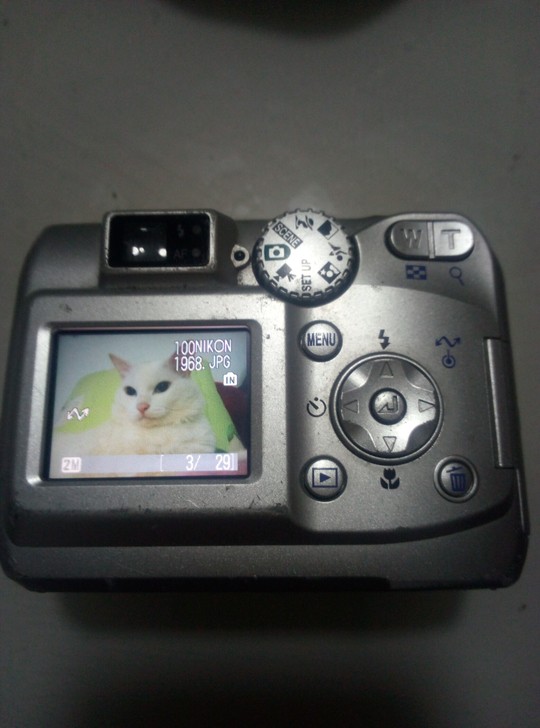 复古尼康数码相机2200（ON不灵）裸机1...