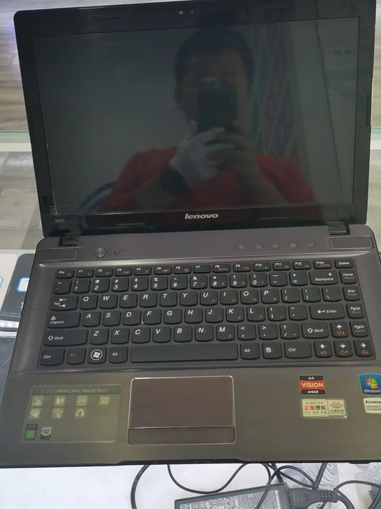 联想笔记本电脑   Z475