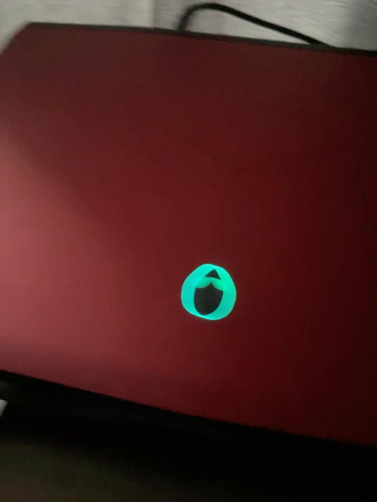 外星人笔记本alienware m 15红...