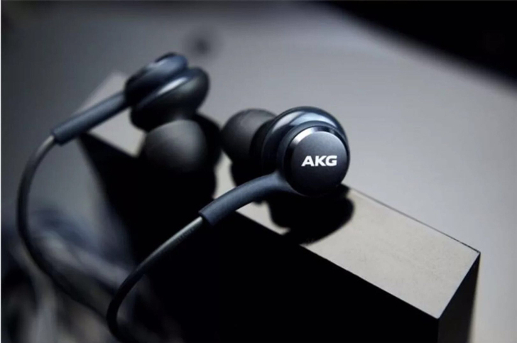 清仓处理全新三星AKG耳机适用于s9 s8...