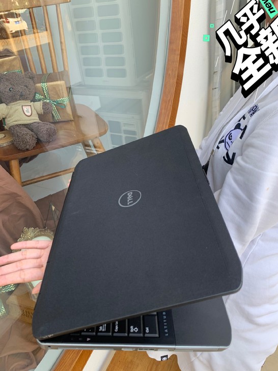 女生自用 几乎全新 顺丰快递包邮 戴尔笔记...