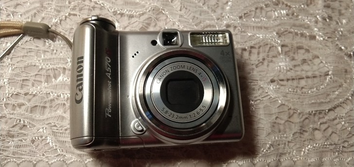 佳能 A570is 数码相机