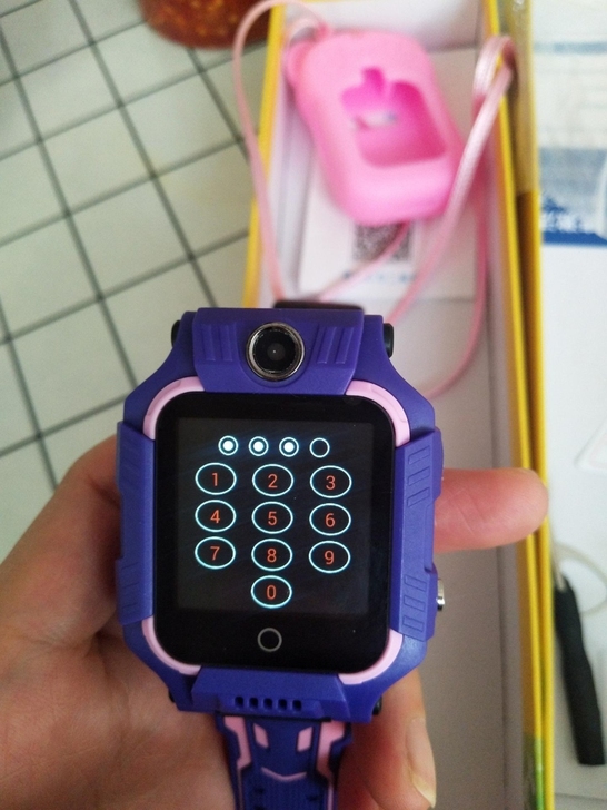 超市关门！小天才儿童电话手表z6AI电话手...