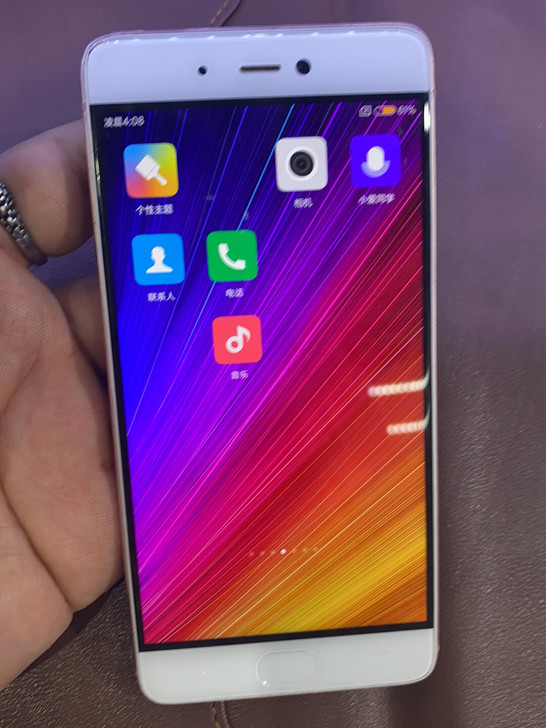 闲置手机小米5S内存3+64G所有功能正常...
