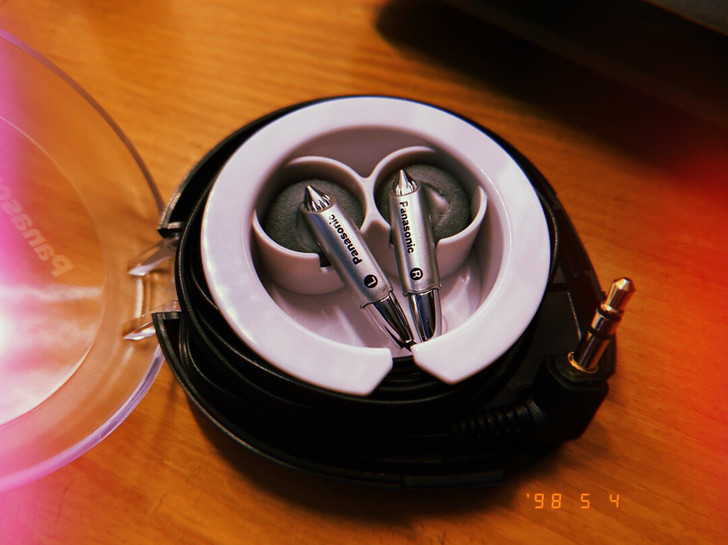 平头塞中的性价比王者。松下hv-298耳机...