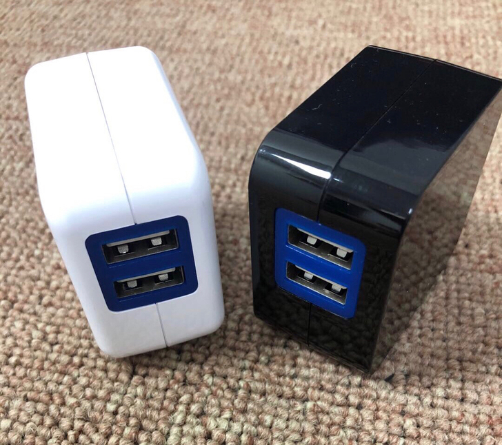 手机充电器，平板充电器。5V2.5A，双口...