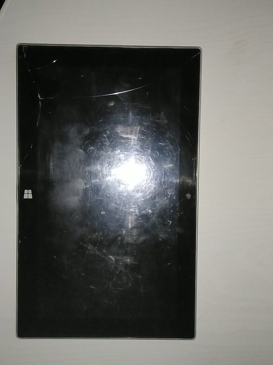 屏幕坏，懒得修了，品牌是中柏5se64g内...