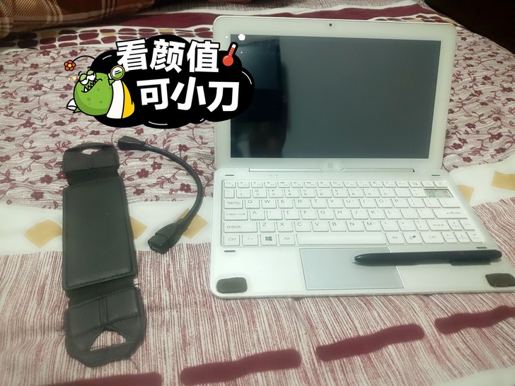 出酷比魔方mixplus故障机一台（含手写...