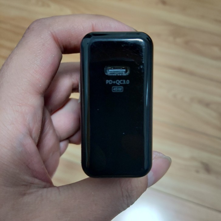 TRAVEL CHARGER 45W快充 ...