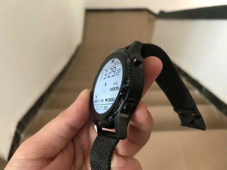 华为手机适用华强北太空人GT2智能手表多功...