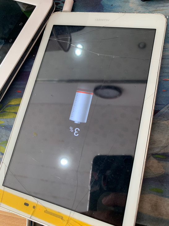 华为s8 701w平板，触摸屏摔坏无触摸，...