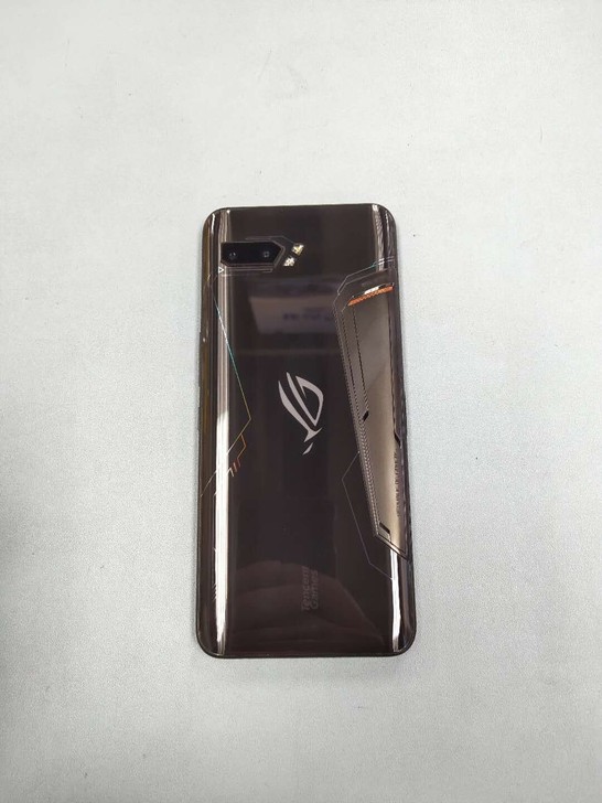 华硕rog2 8+128g 全套 黑色 在保