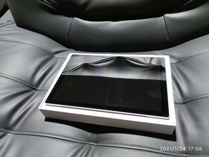 个人全新微软surface Pro7,i7...