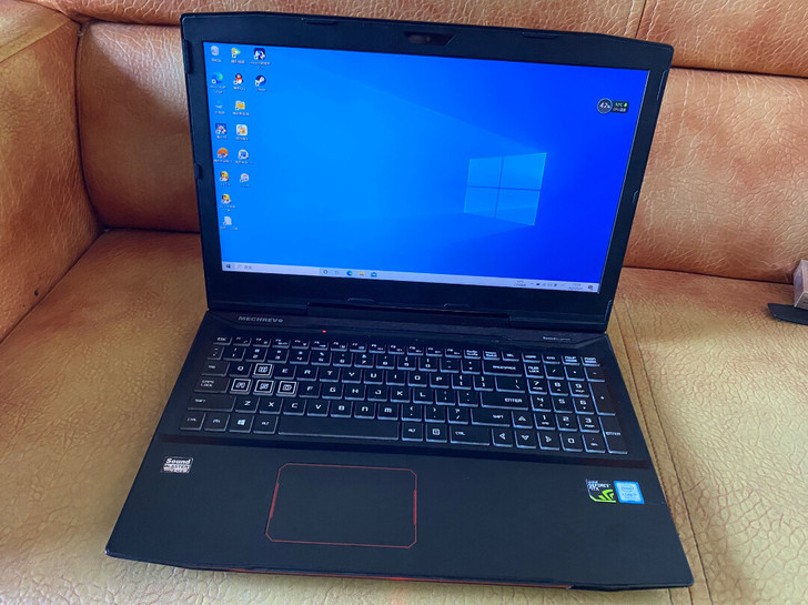机械革命深海泰坦X1.i7-7700HQ四...