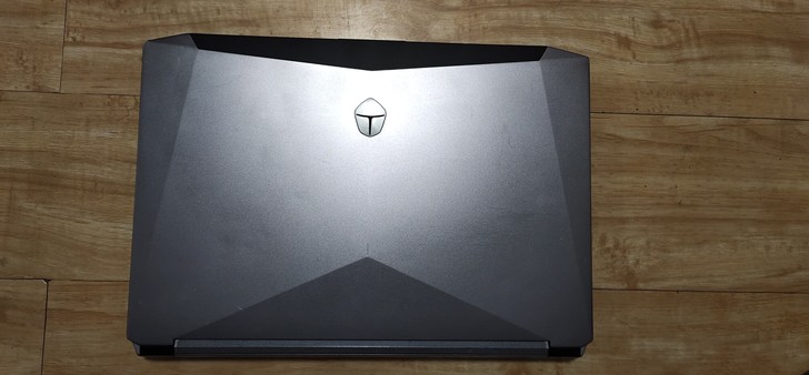 雷神游戏本ST-R1具体看图，实物拍摄！