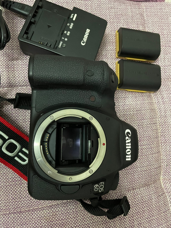 佳能单反相机6D三个电池 成色超新喷330...